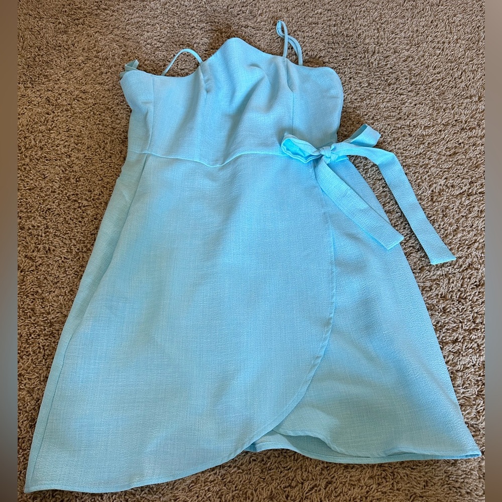 blue dress with bow